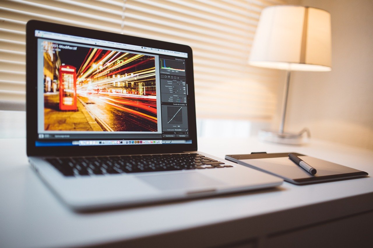 Integrating Data Technology in Construction Projects