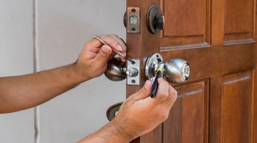 what to do when you're locked out of your house
